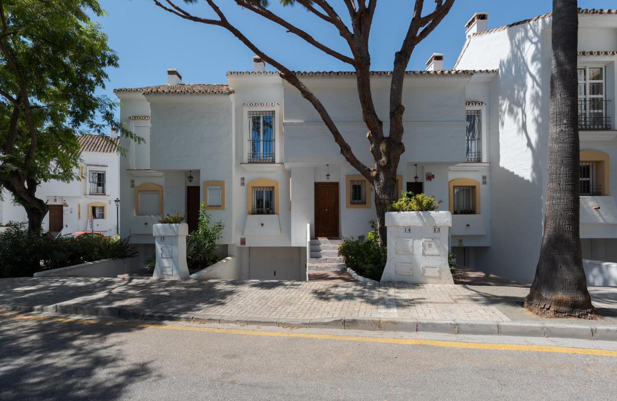 Wintowinrentals Townhouse, Pool & Beach Marbella Exterior photo